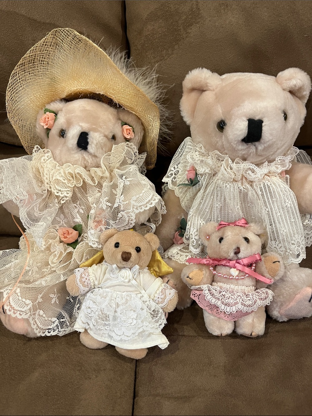 Lace Dressed Up posable Teddy Bears with Hat and mini bears